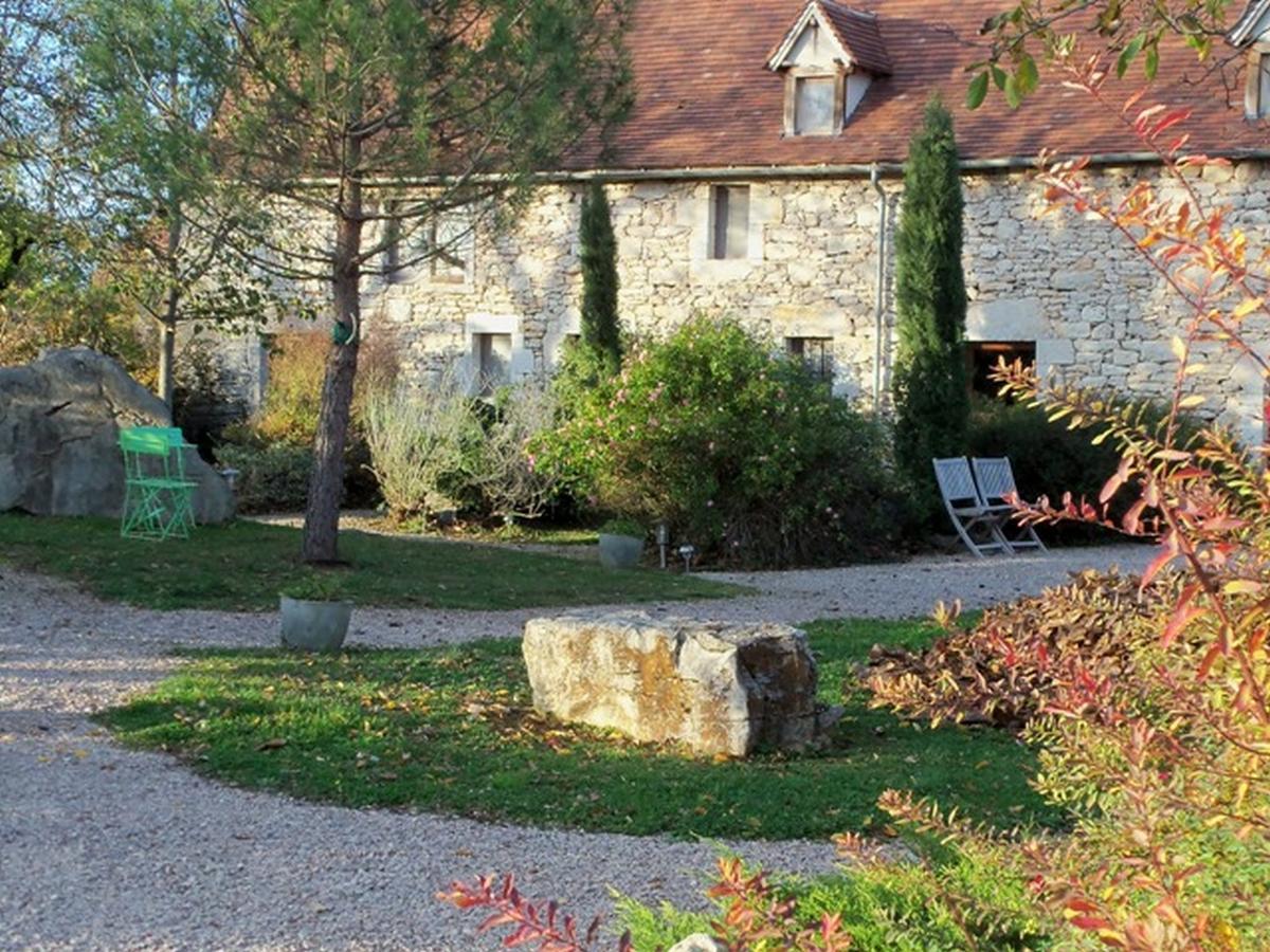 Chambres Et Jardin De Pierres Espedaillac Exterior photo